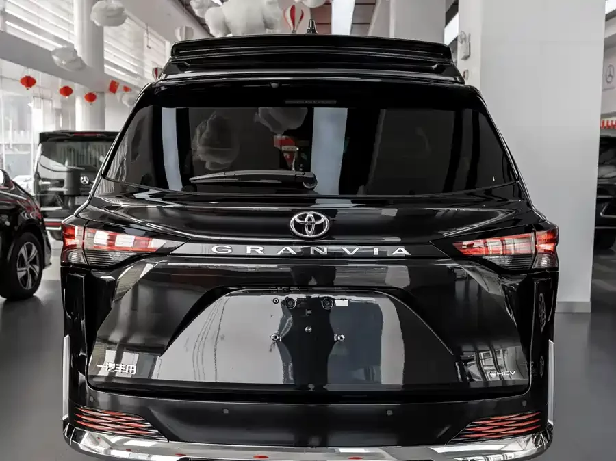 Toyota Granvia