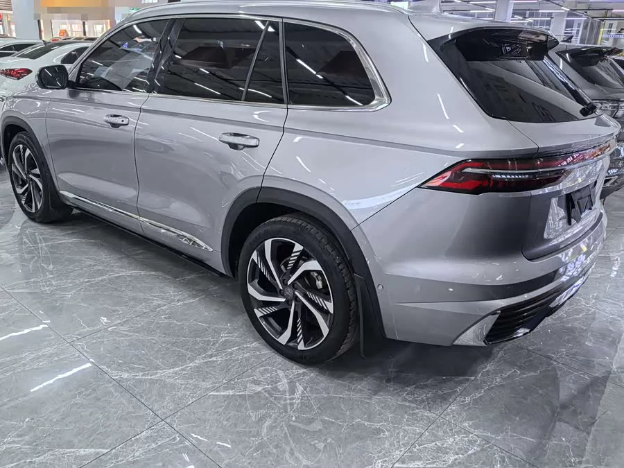 Geely Xingyue L