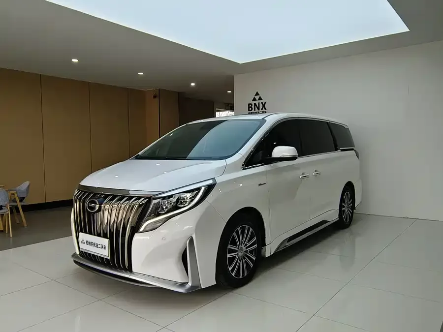 GAC Trumpchi M8