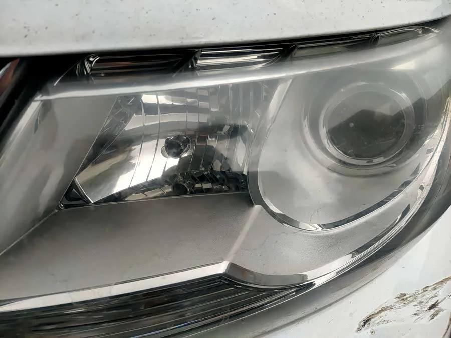 Dongfeng Jingyi X3