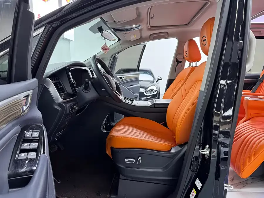 GAC Trumpchi M8