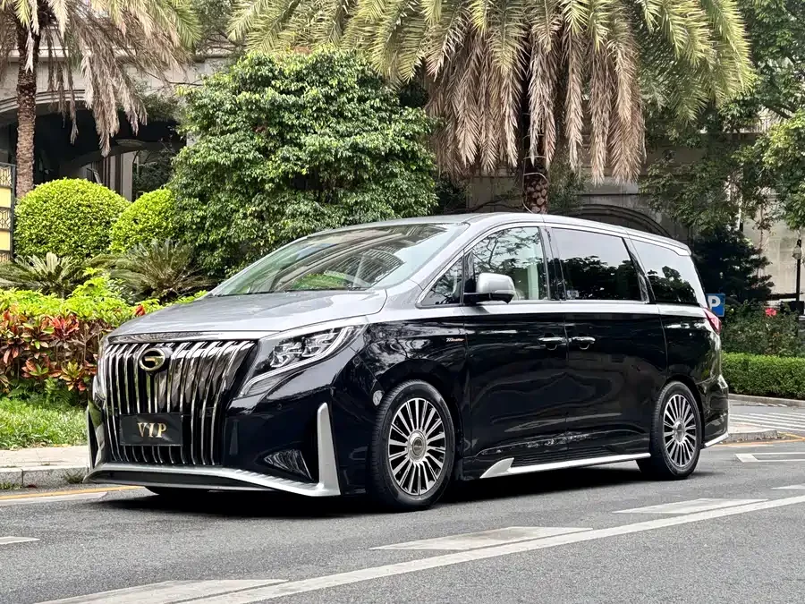 GAC Trumpchi M8
