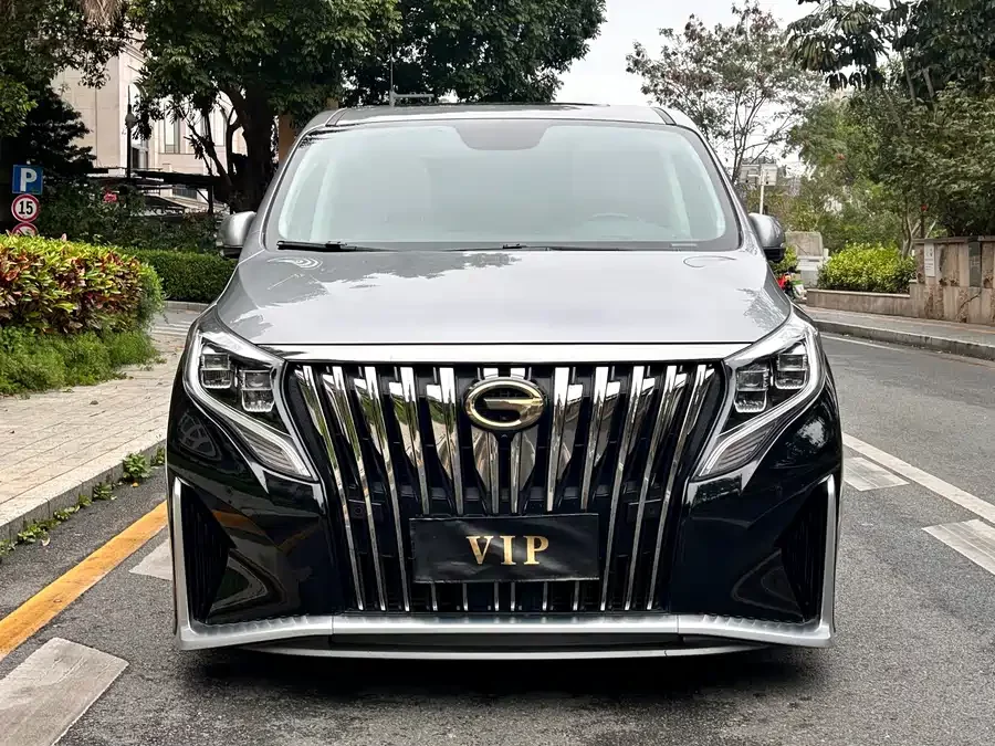 GAC Trumpchi M8