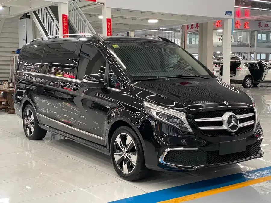Mercedes Benz Class V