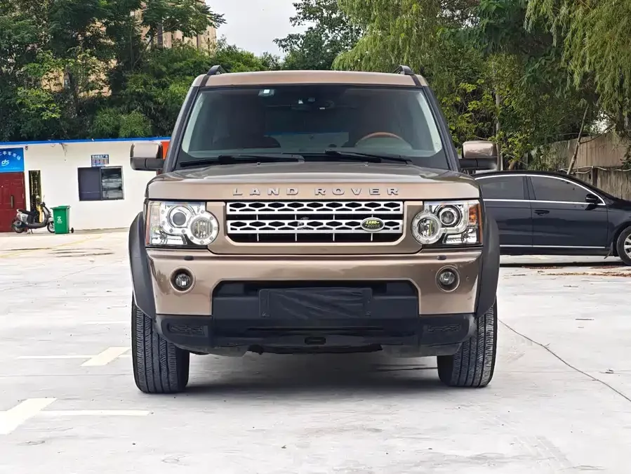 Land Rover finds