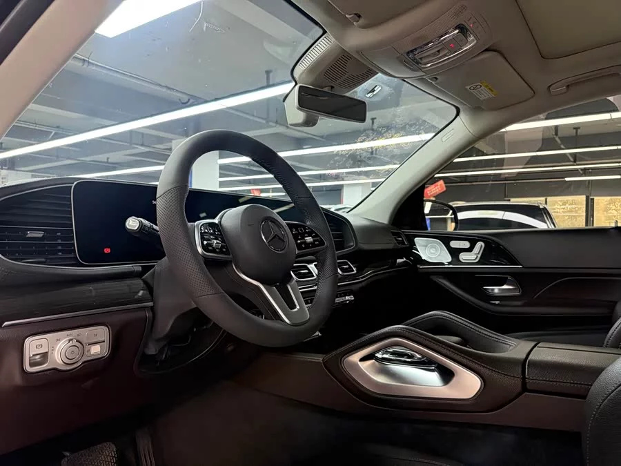 Mercedes Benz GLE (Imported)