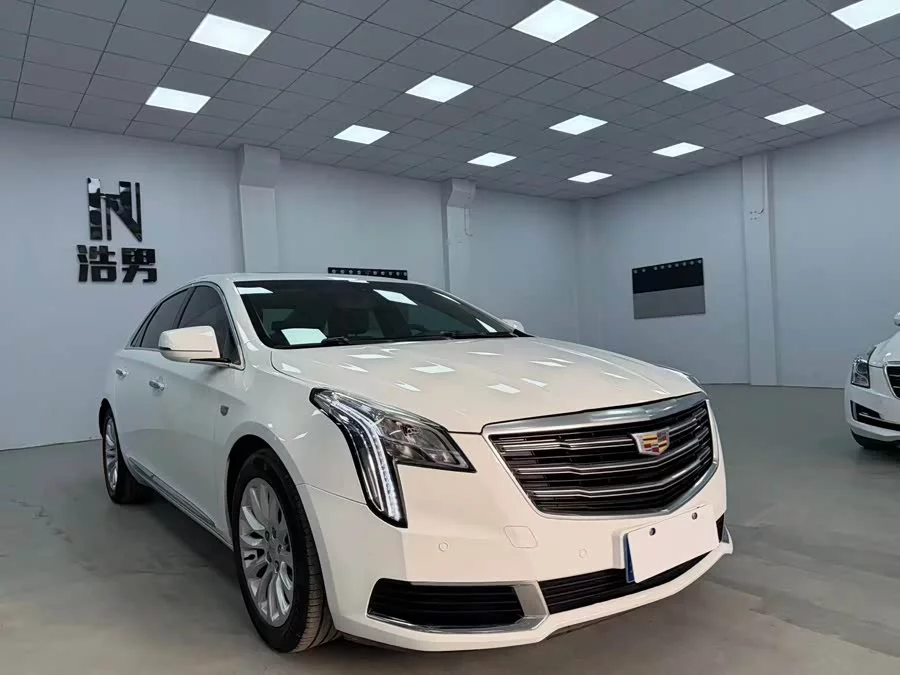 Cadillac XTS