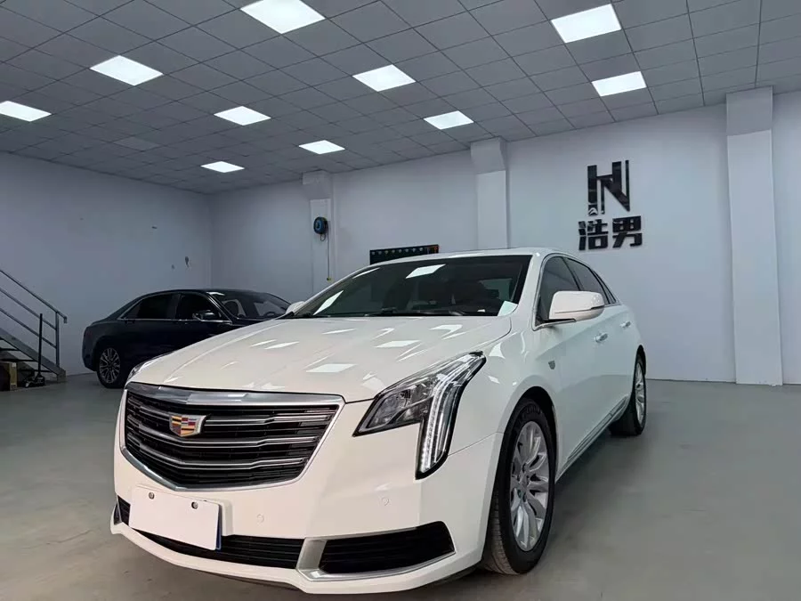 Cadillac XTS