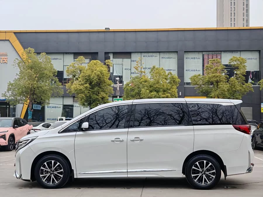 GAC Trumpchi M8