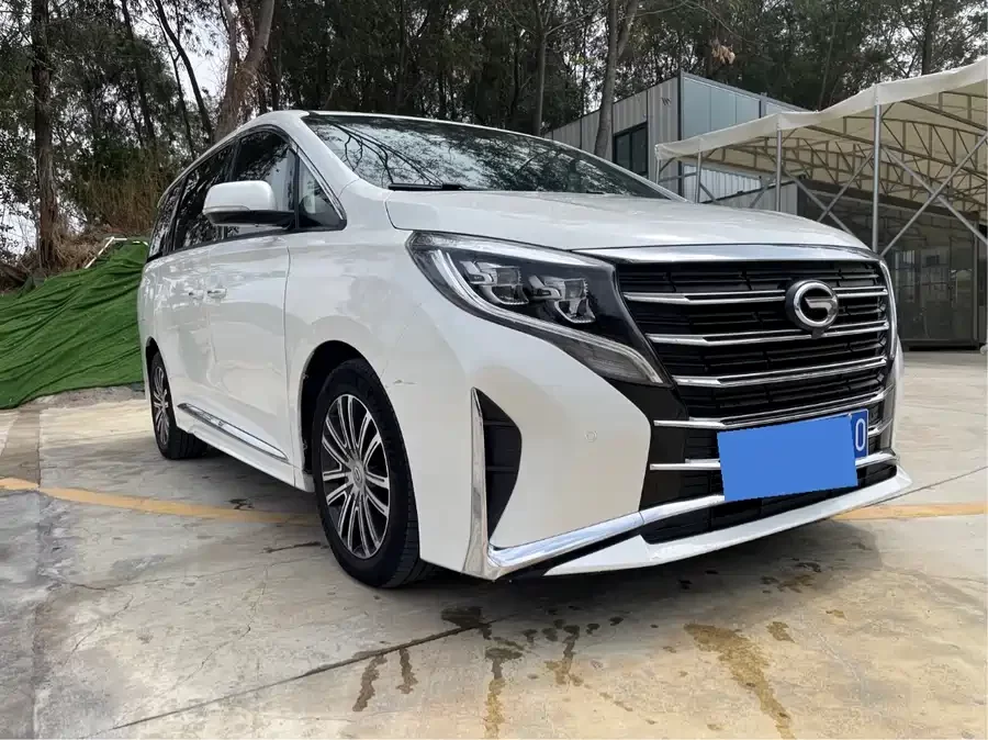 GAC Trumpchi M8