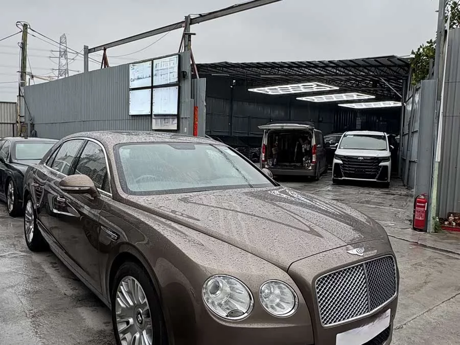 Bentley Flying Spur