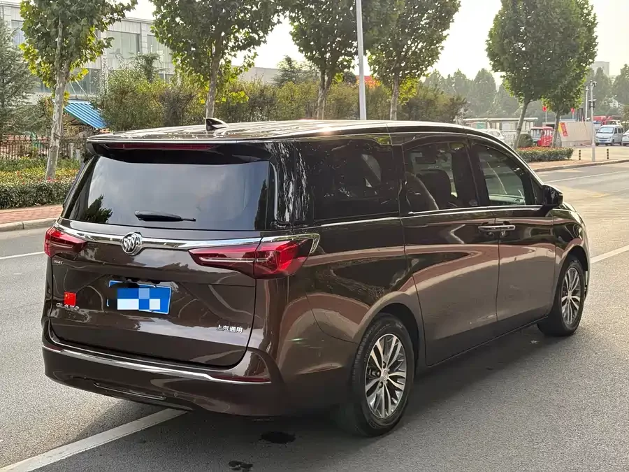 Buick GL8