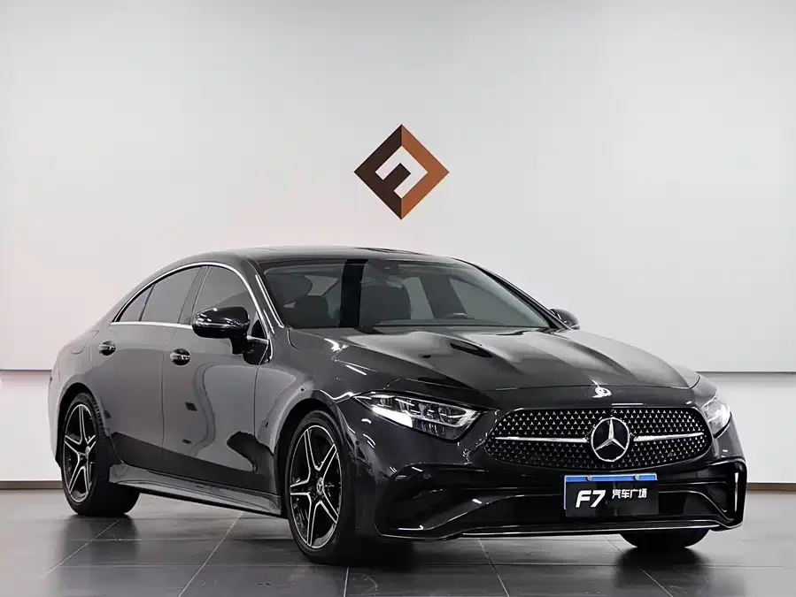 Mercedes Benz CLS