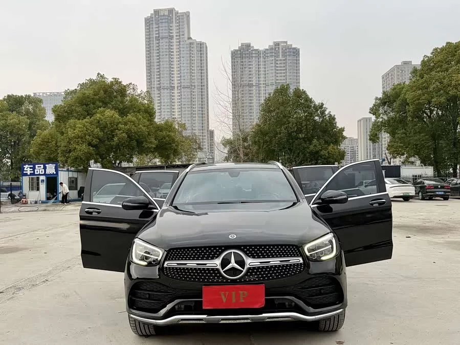 Mercedes Benz GLC