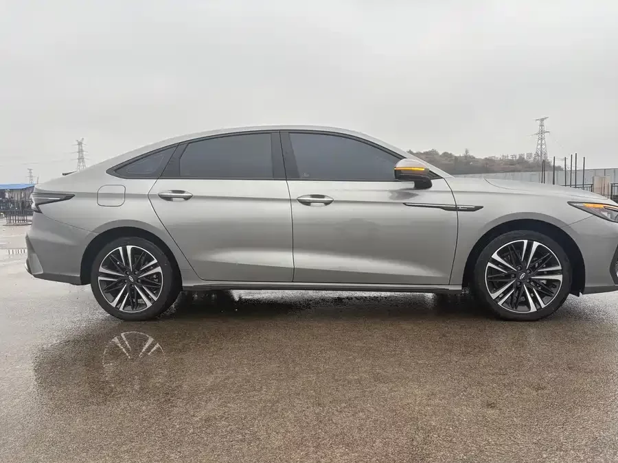 Chery Arrizo 8