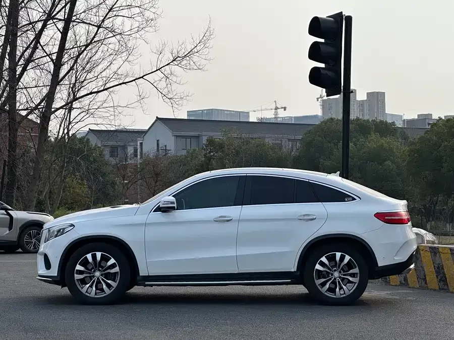 Mercedes Benz GLE Coupe