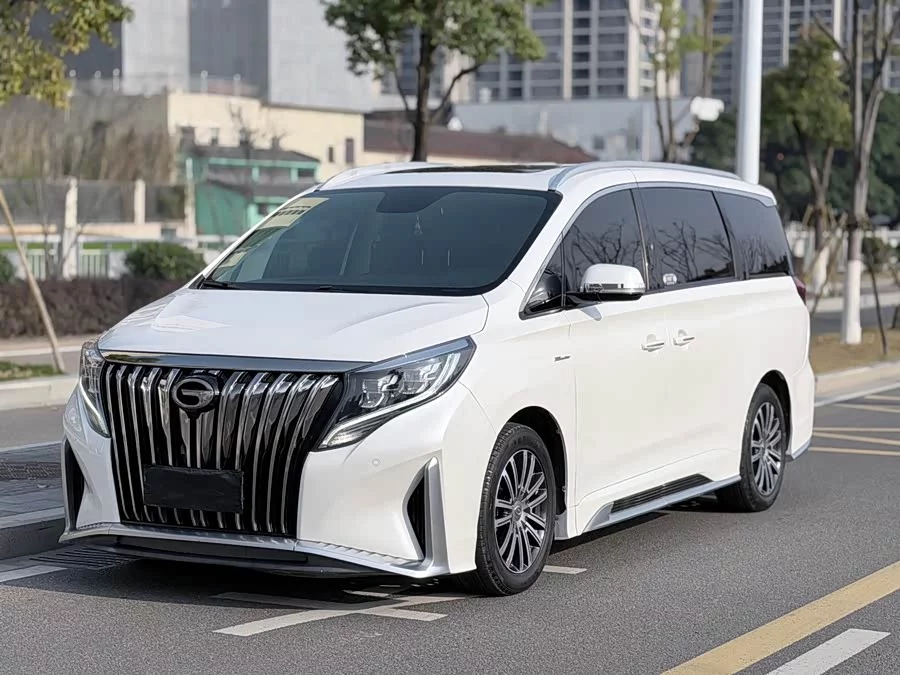 GAC Trumpchi M8