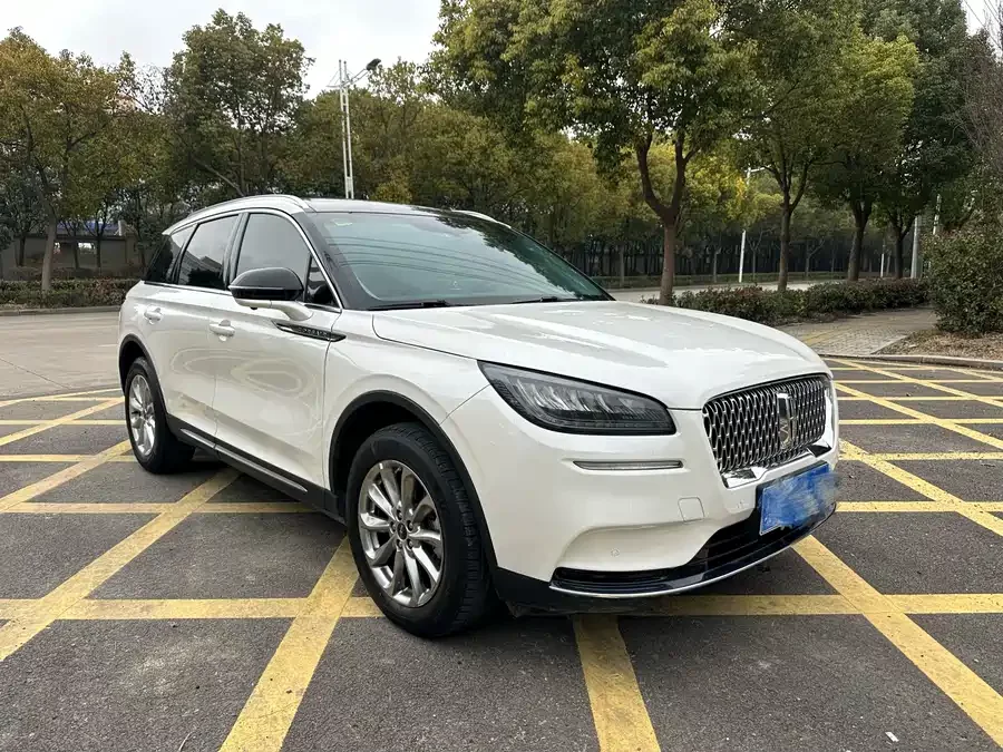 Lincoln Adventurer
