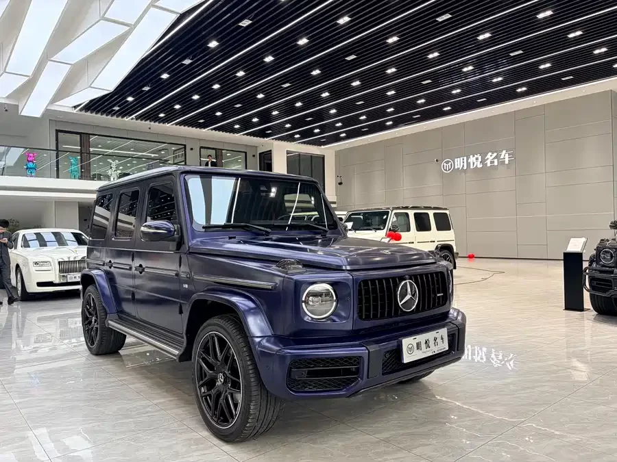 Mercedes Benz G-rated