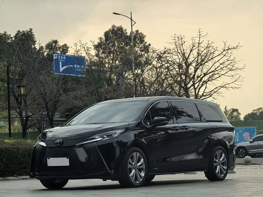 Toyota SIENNA
