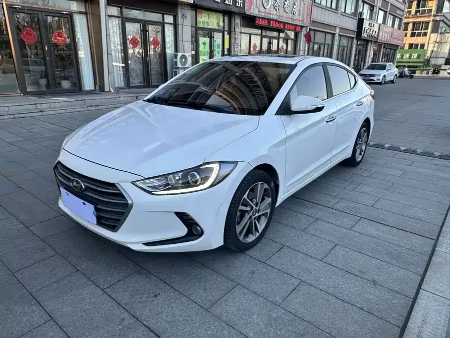 Hyundai elantra
