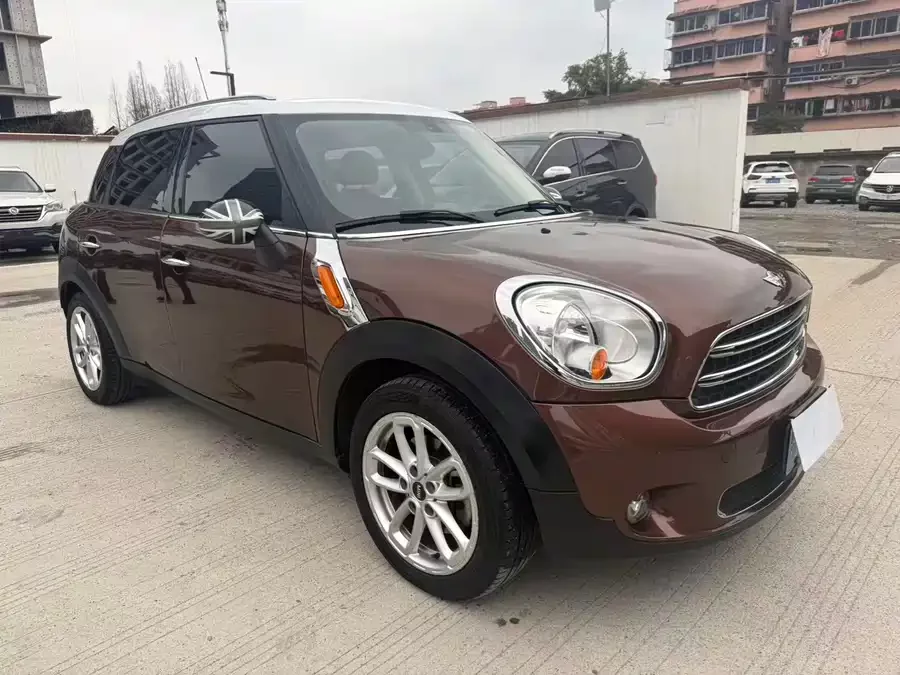 MINI COUNTRYMAN