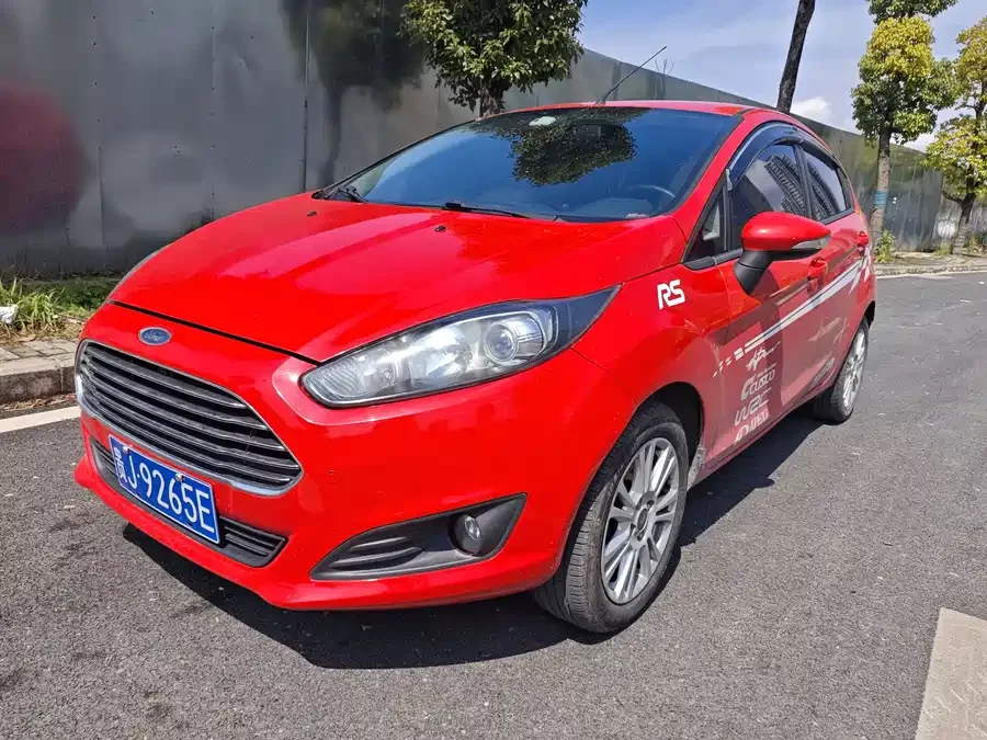 Ford Carnival