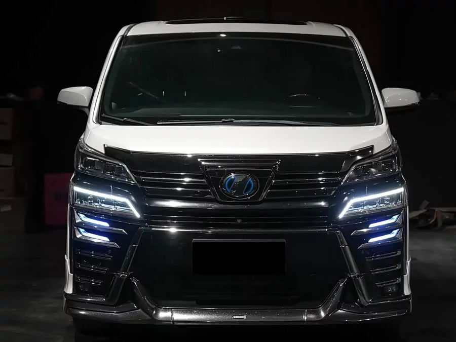 Toyota Crown Vellfire