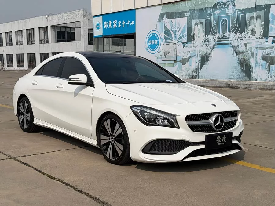 Mercedes-Benz CLA