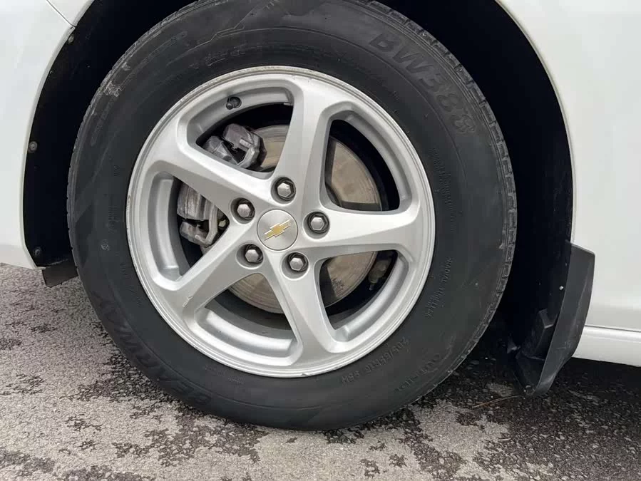 Chevrolet Malibu XL