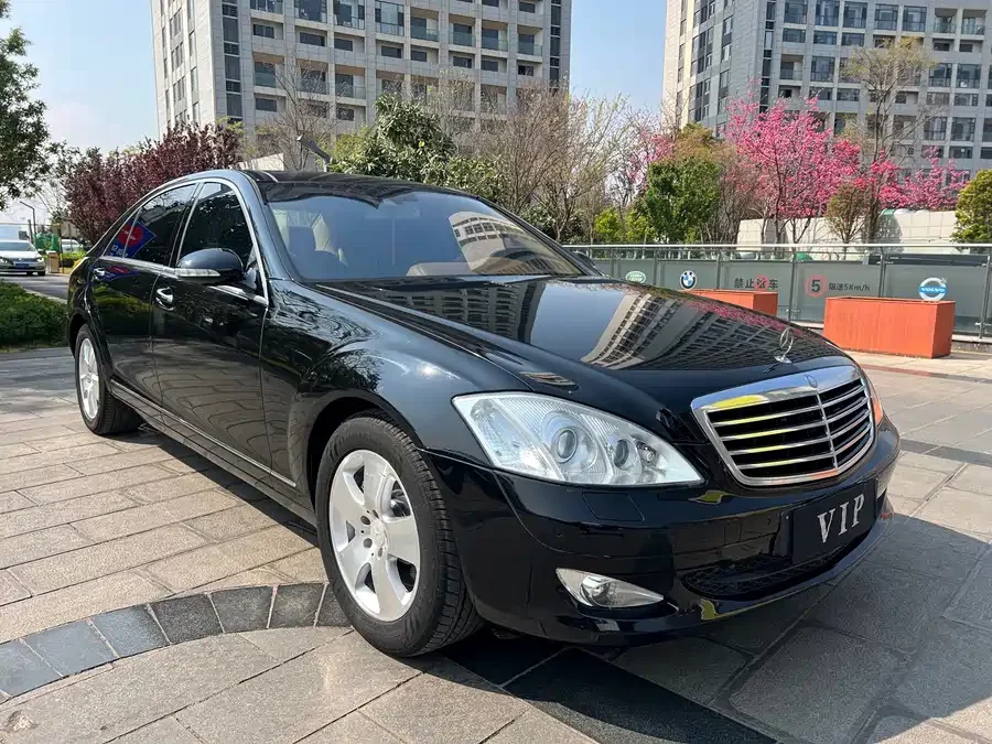 Mercedes Benz S class