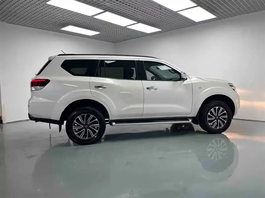 Nissan Terra
