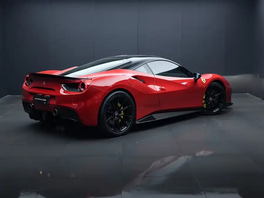 Ferrari 488