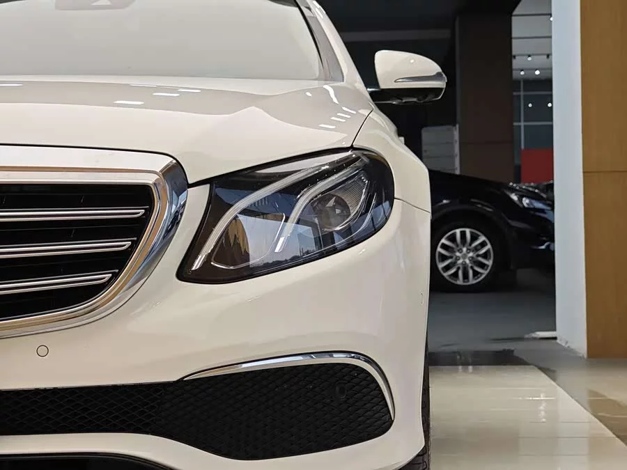 Mercedes Benz E-Class