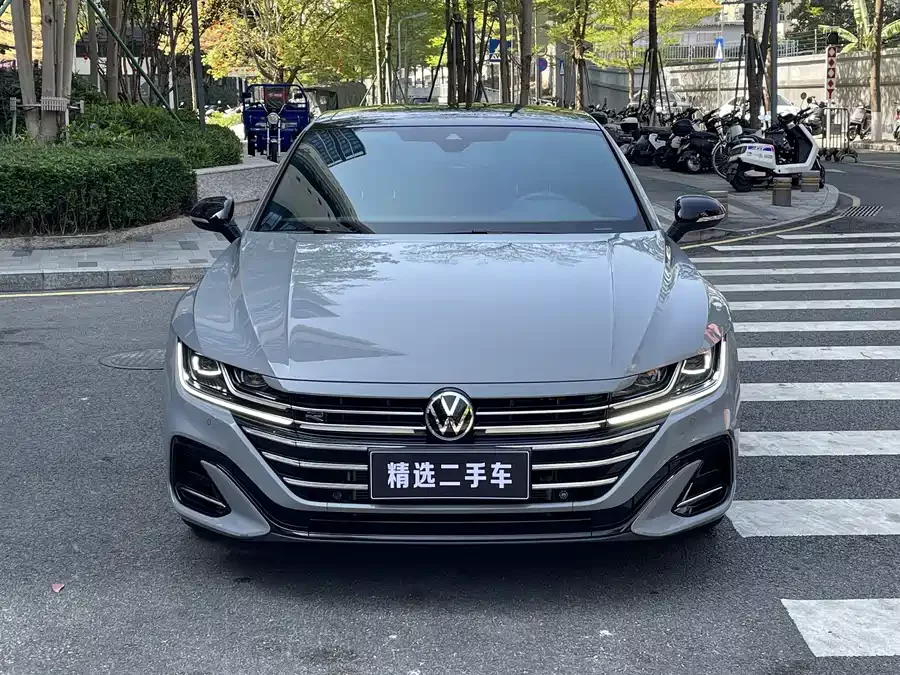 Volkswagen FAW- CC