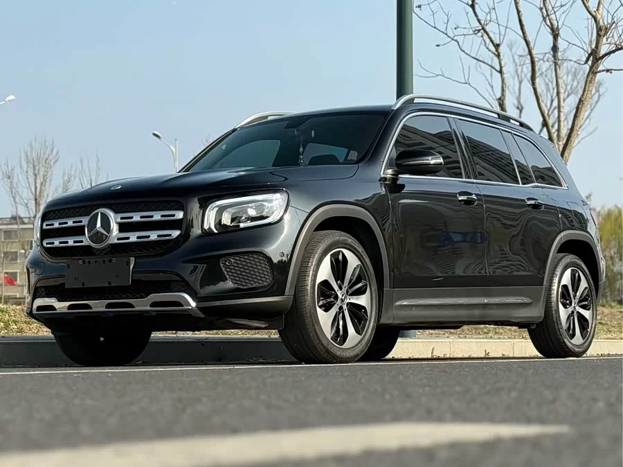Mercedes Benz GLB