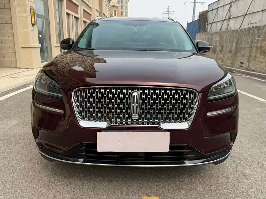 Lincoln Adventurer