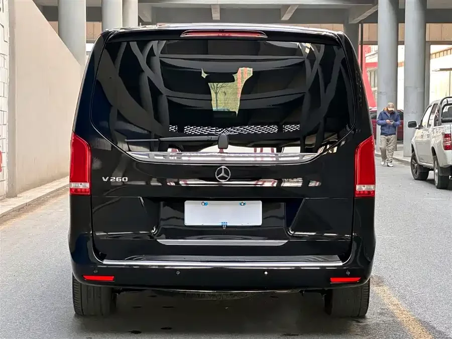 Mercedes Benz Class V