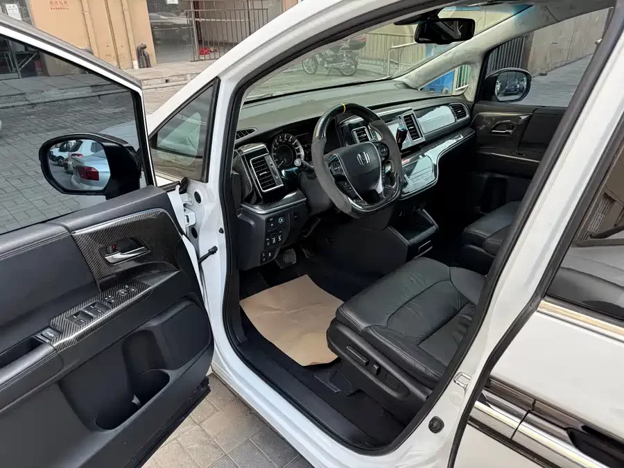 Honda Elysion