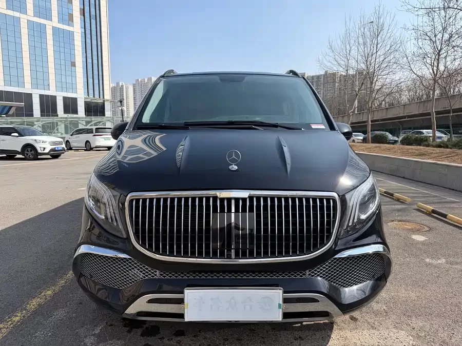 Mercedes Benz Vito