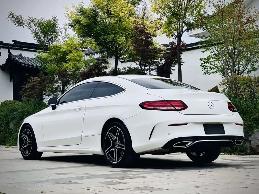 Mercedes-Benz C-Class