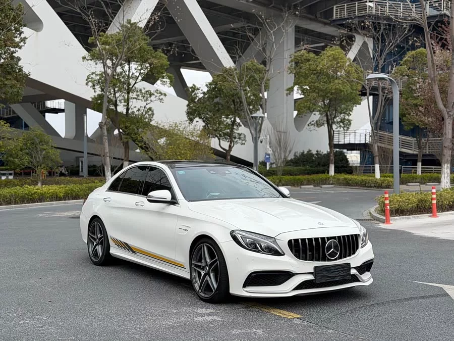 Mercedes Benz C-Class AMG