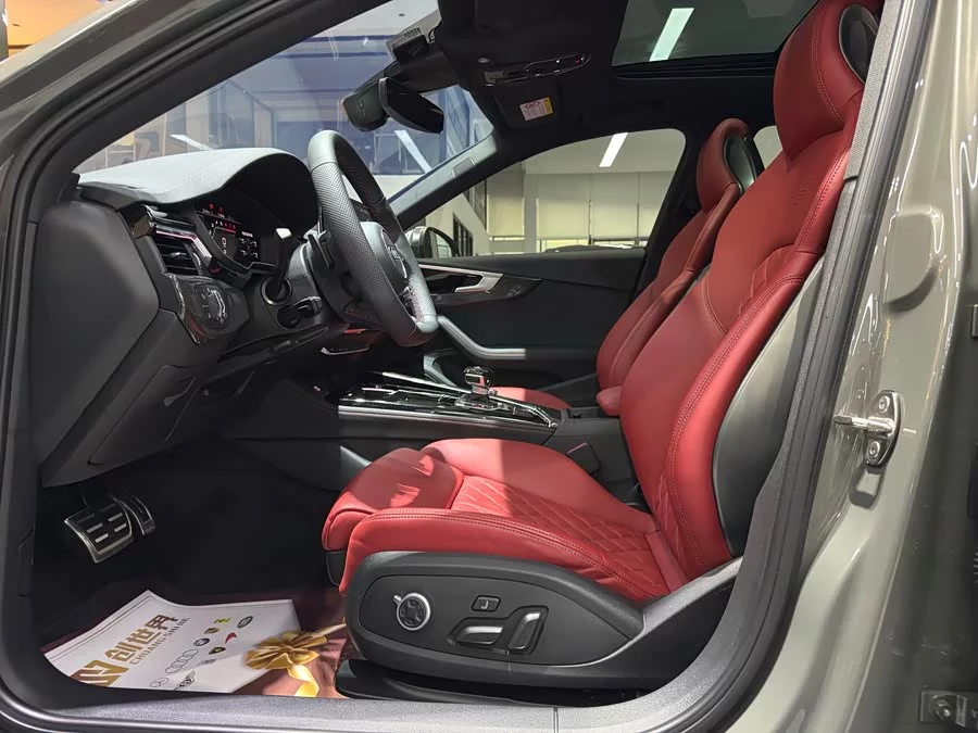 Audi S4