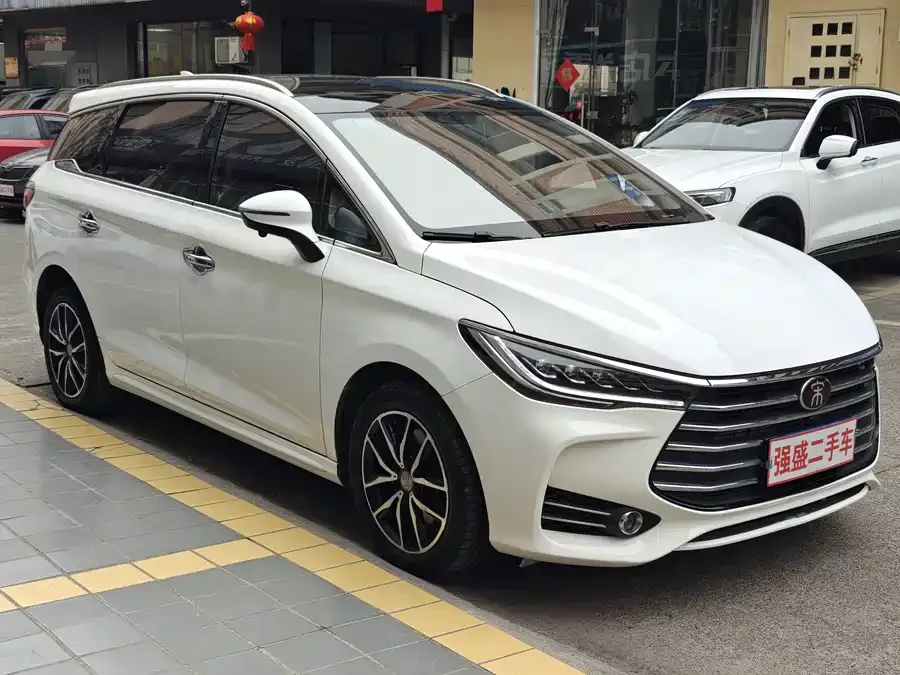 BYD Song MAX