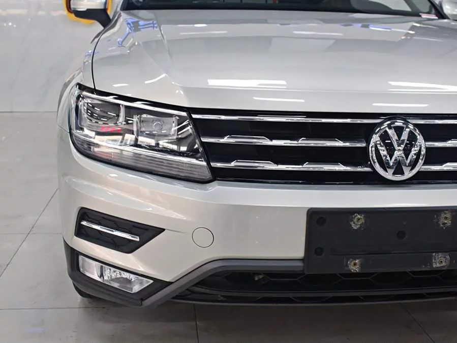 Volkswagen Tiguan L