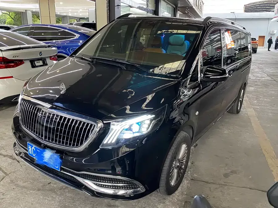 Mercedes Benz Vito