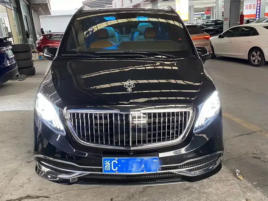 Mercedes Benz Vito