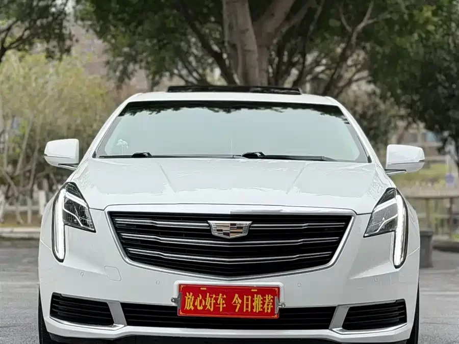 Cadillac XTS