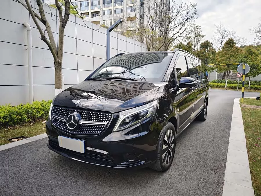 Mercedes Benz Vito