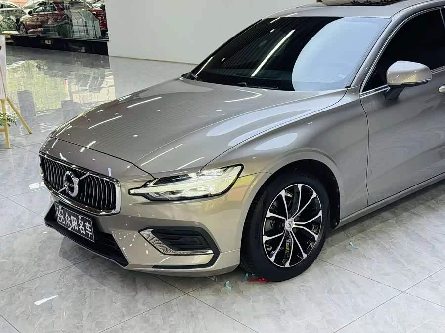 Volvo S60